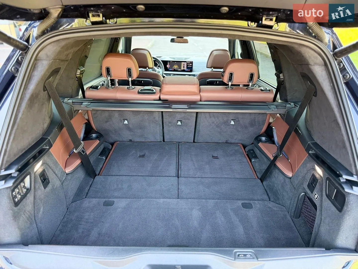 2023 BMW X7 - мініатюра 17