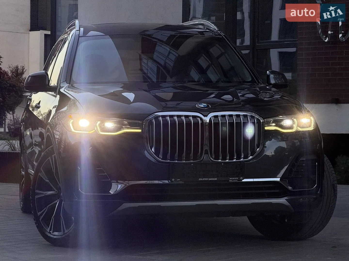 2020 BMW X7 - мініатюра 26