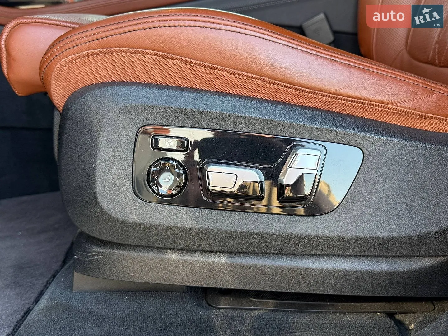2020 BMW X7 - мініатюра 66
