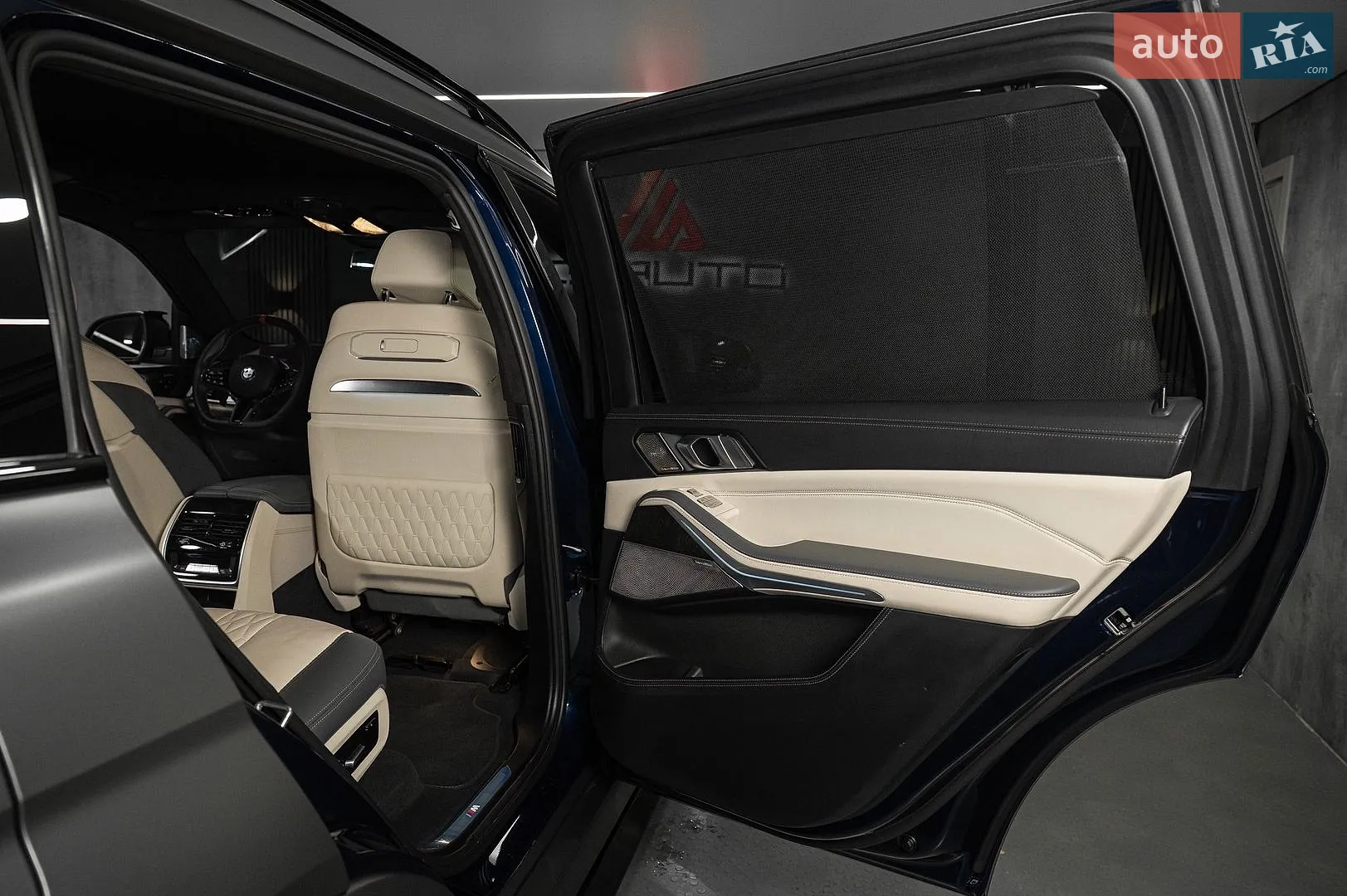 2023 BMW X7 - мініатюра 30