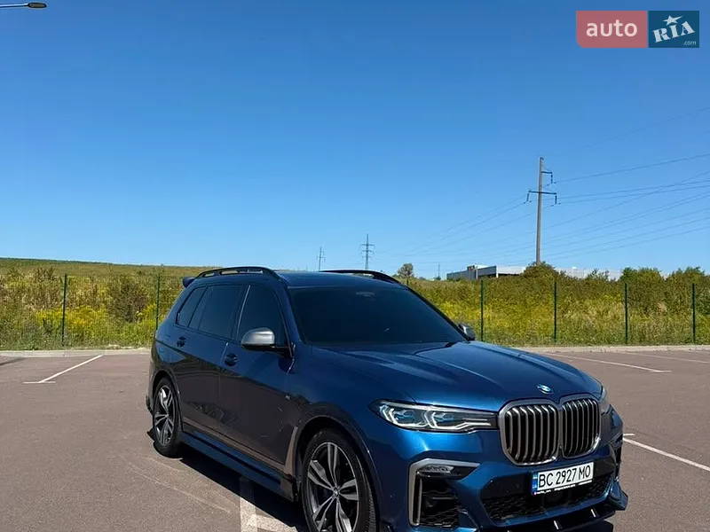 BMW X7
