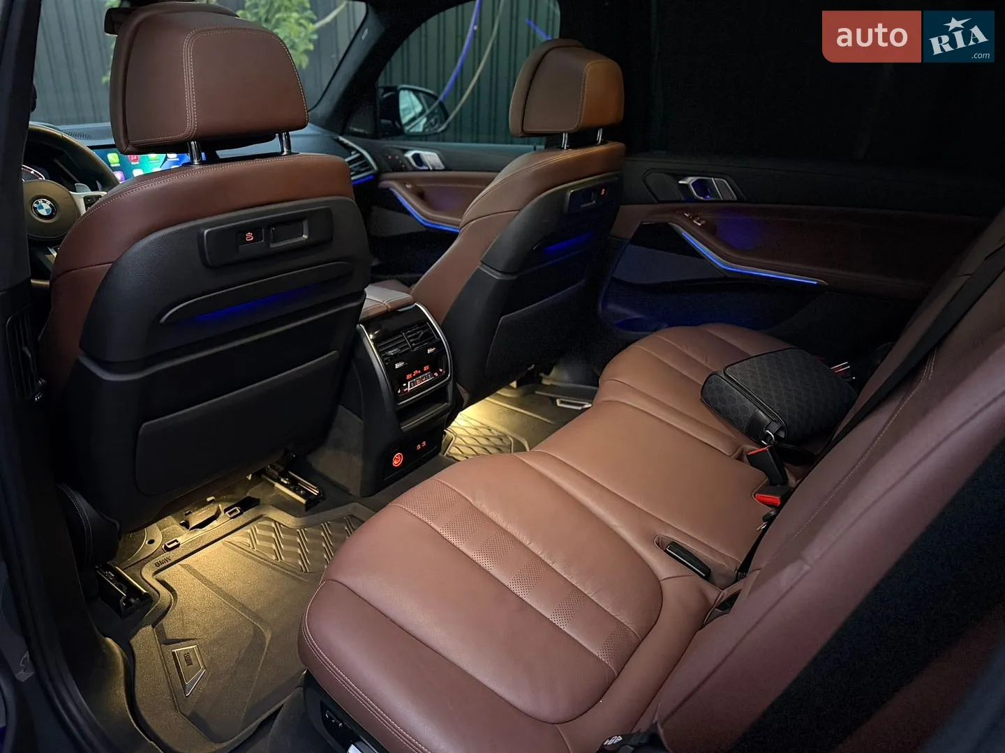 2022 BMW X7 - мініатюра 22