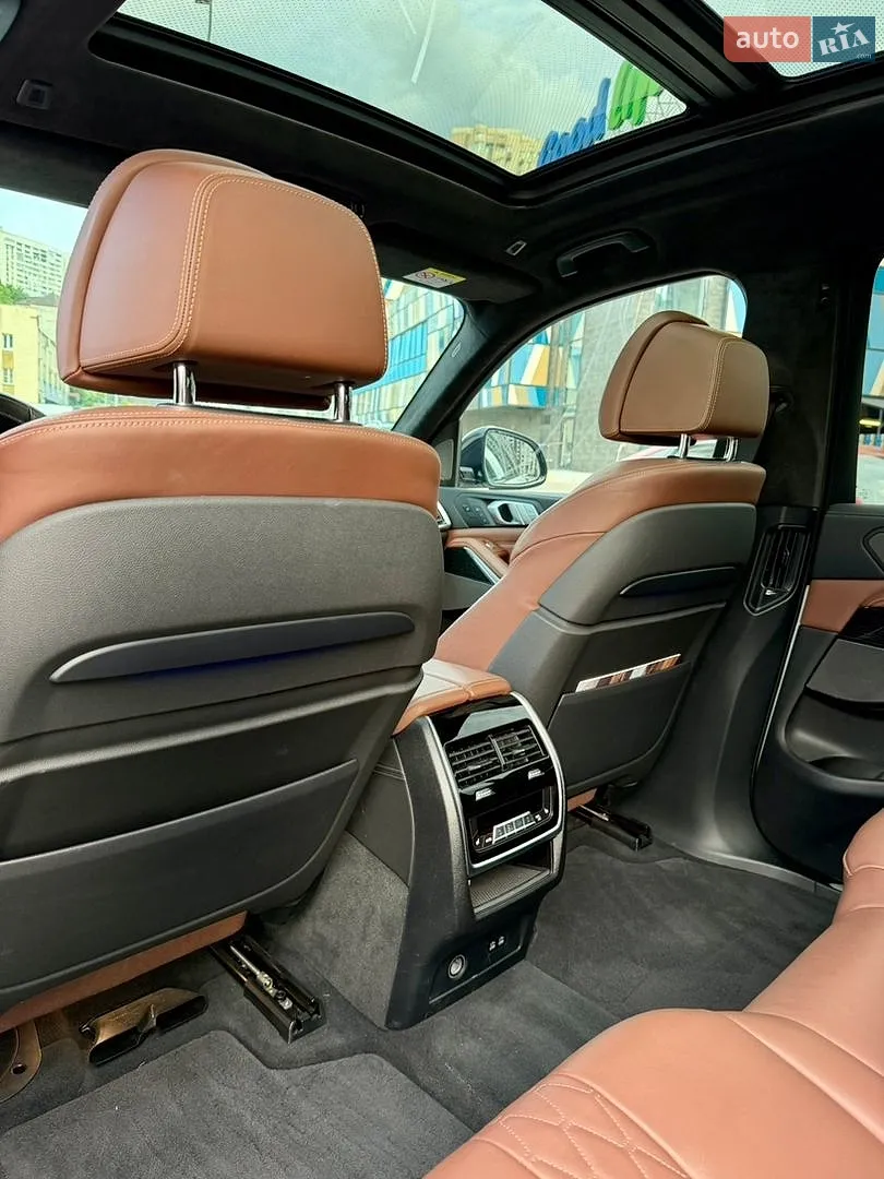 2020 BMW X7 - мініатюра 9