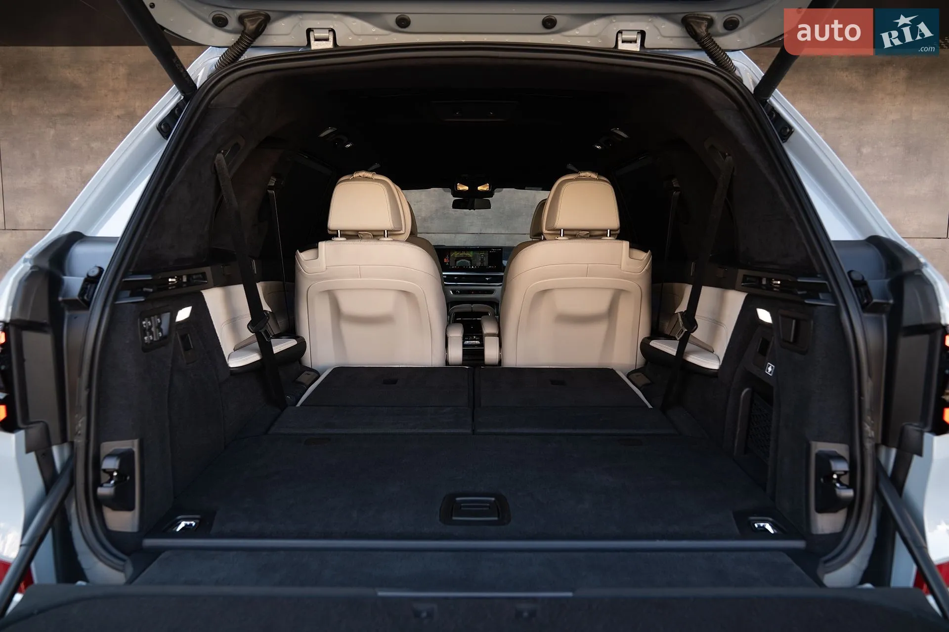 2023 BMW X7 - мініатюра 14