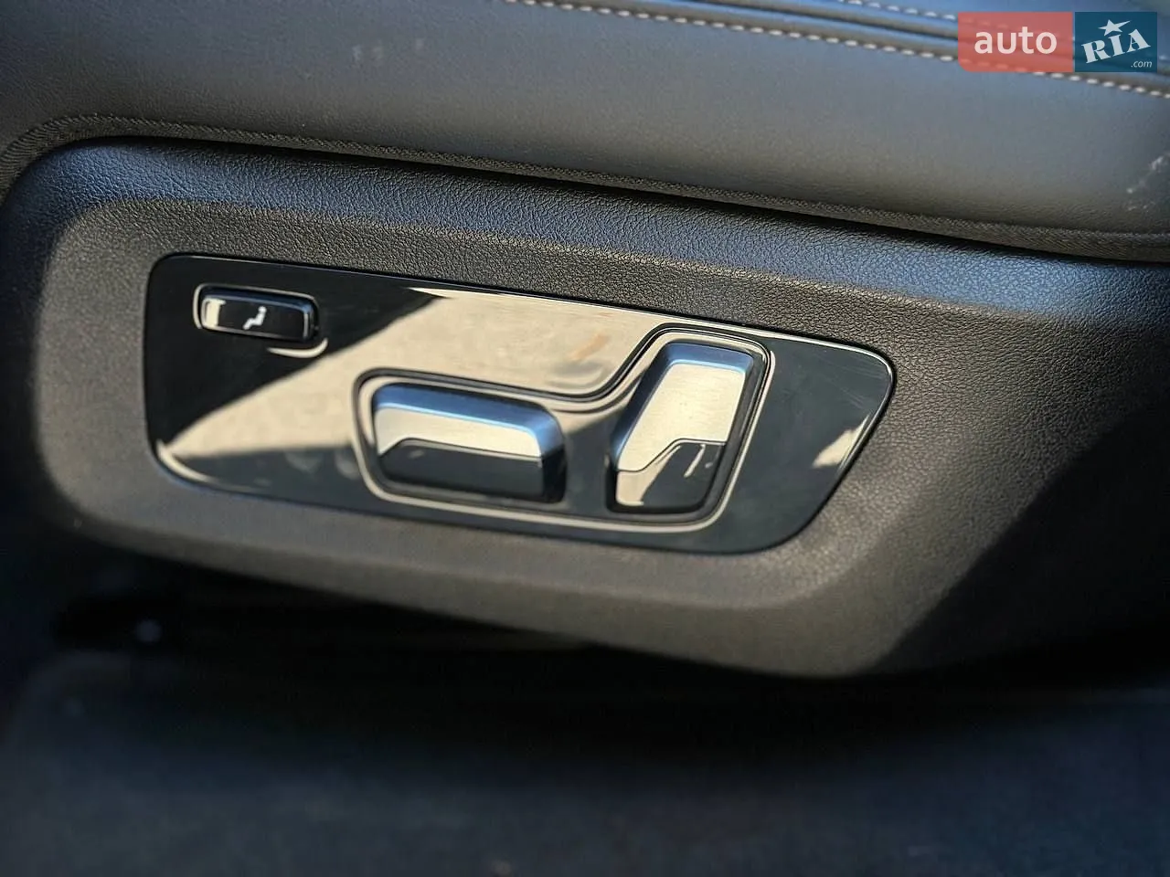 2023 BMW X7 - мініатюра 15
