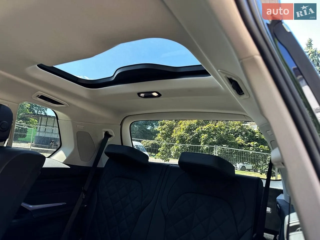 2023 BMW X7 - мініатюра 21