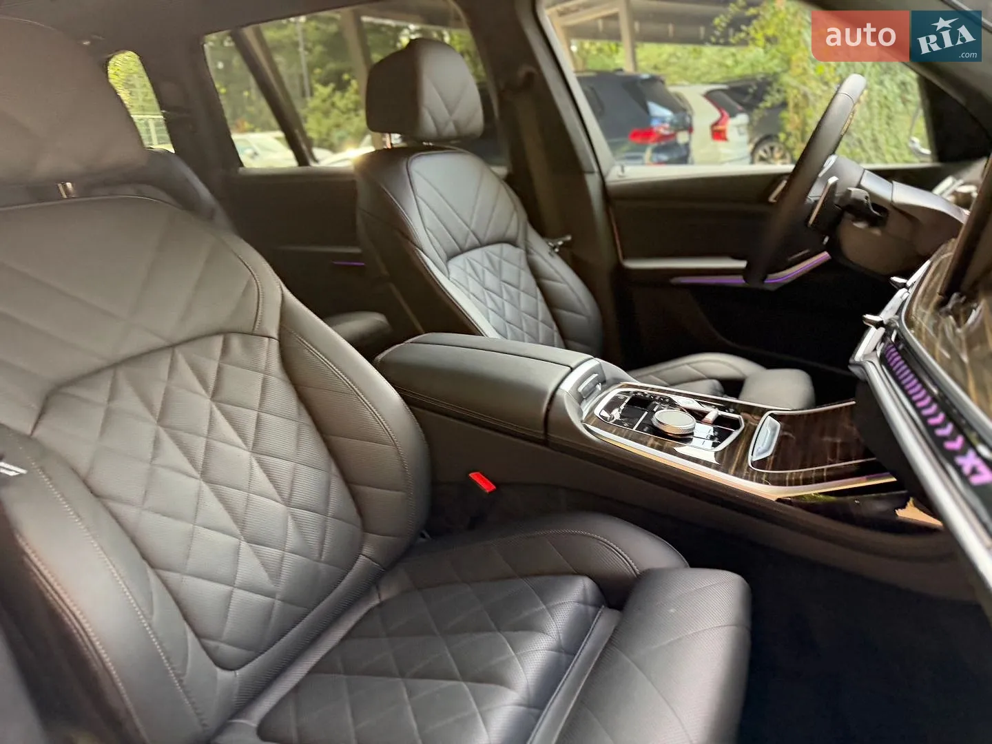 2023 BMW X7 - мініатюра 8