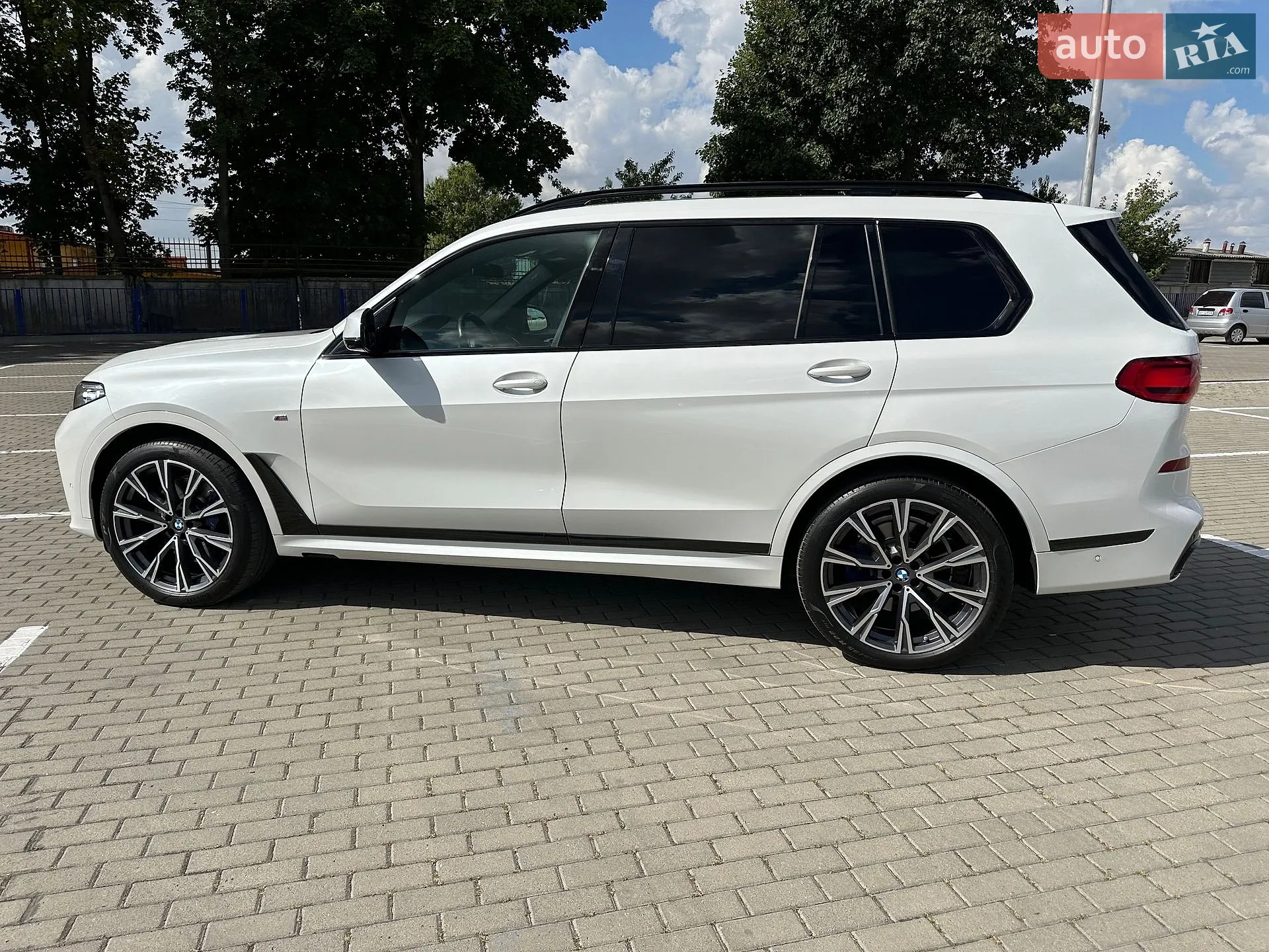 2021 BMW X7 - мініатюра 45