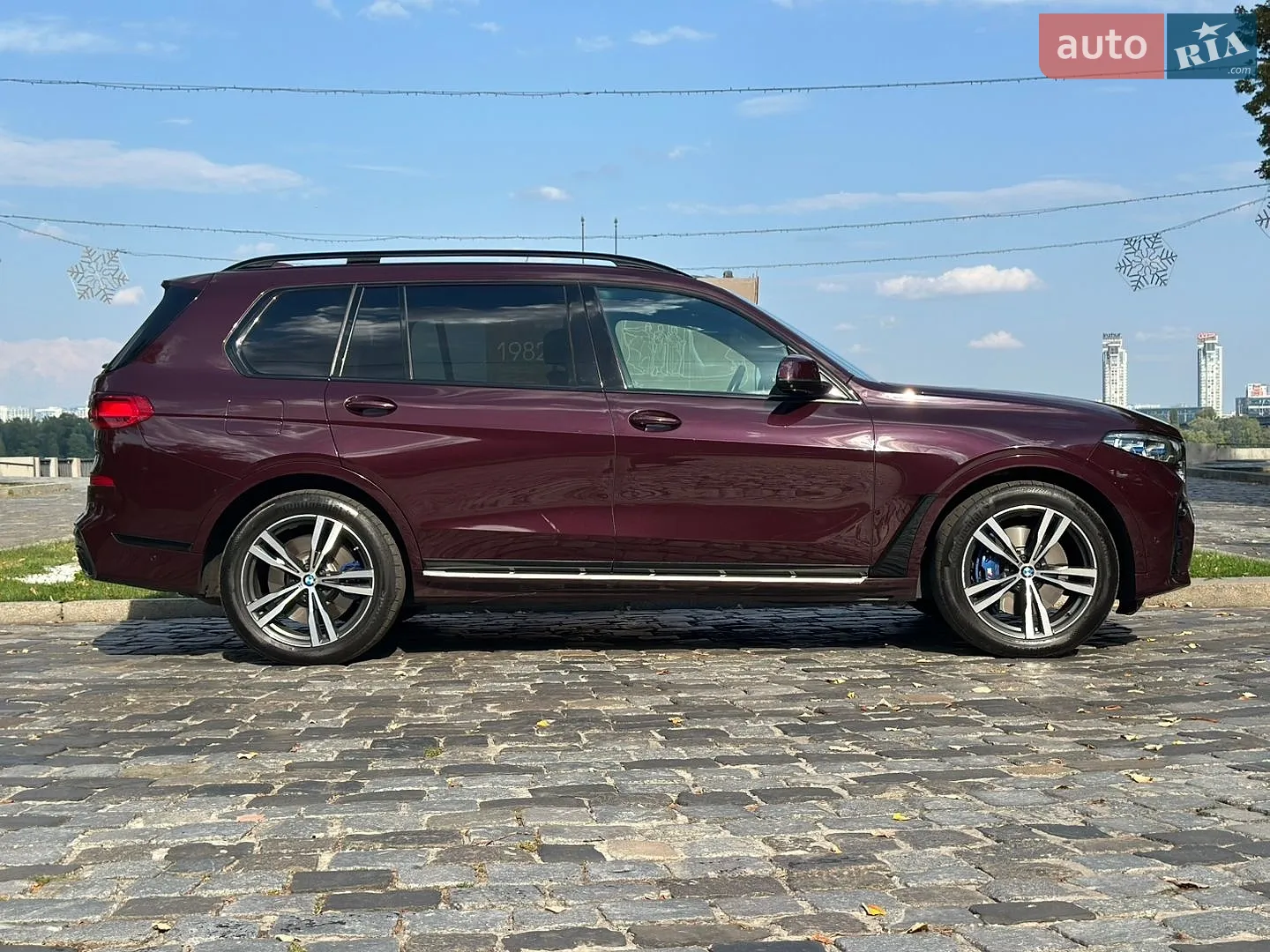 2020 BMW X7 - мініатюра 11