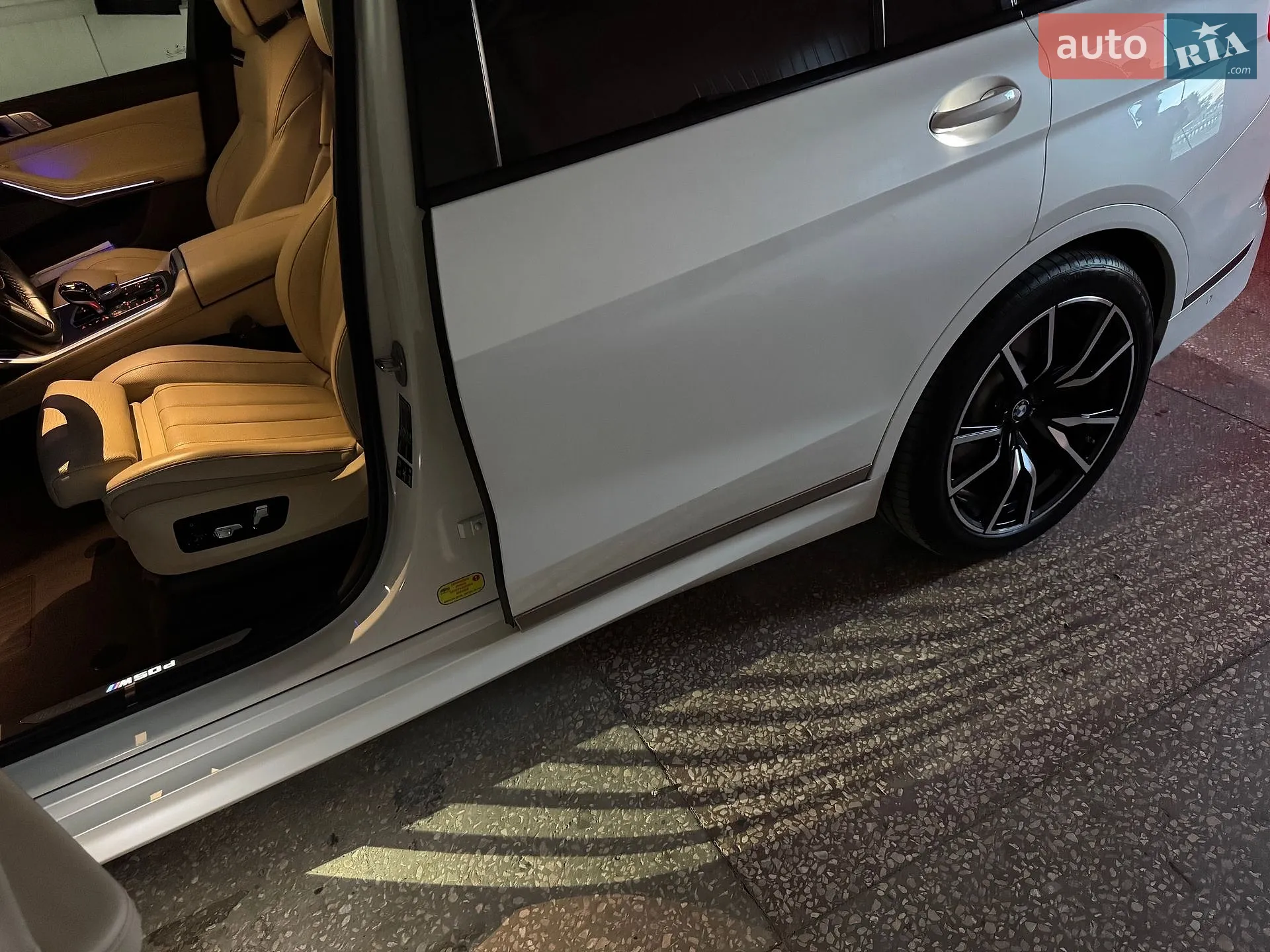2019 BMW X7 - мініатюра 12