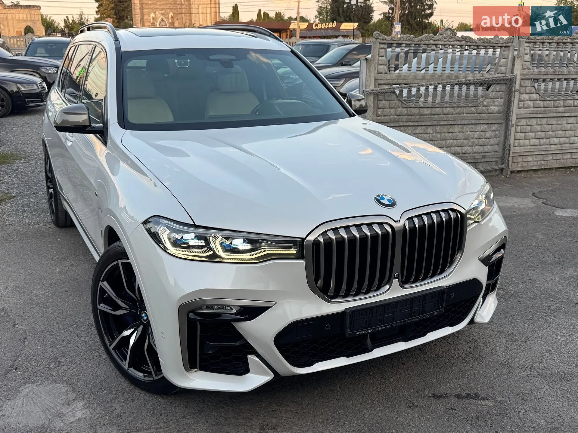 2019 BMW X7 - мініатюра 23