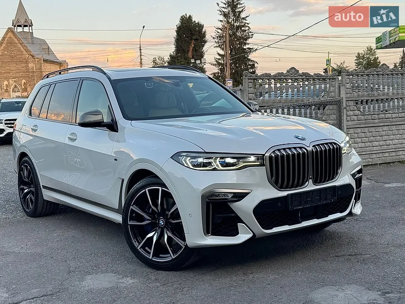 BMW X7
