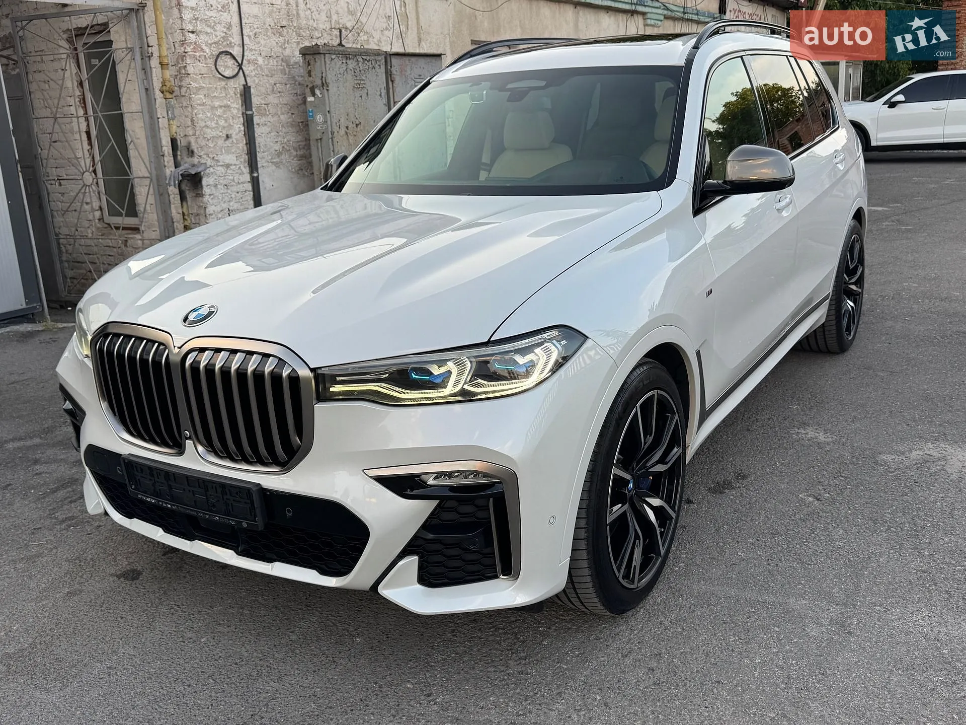 2019 BMW X7 - мініатюра 56