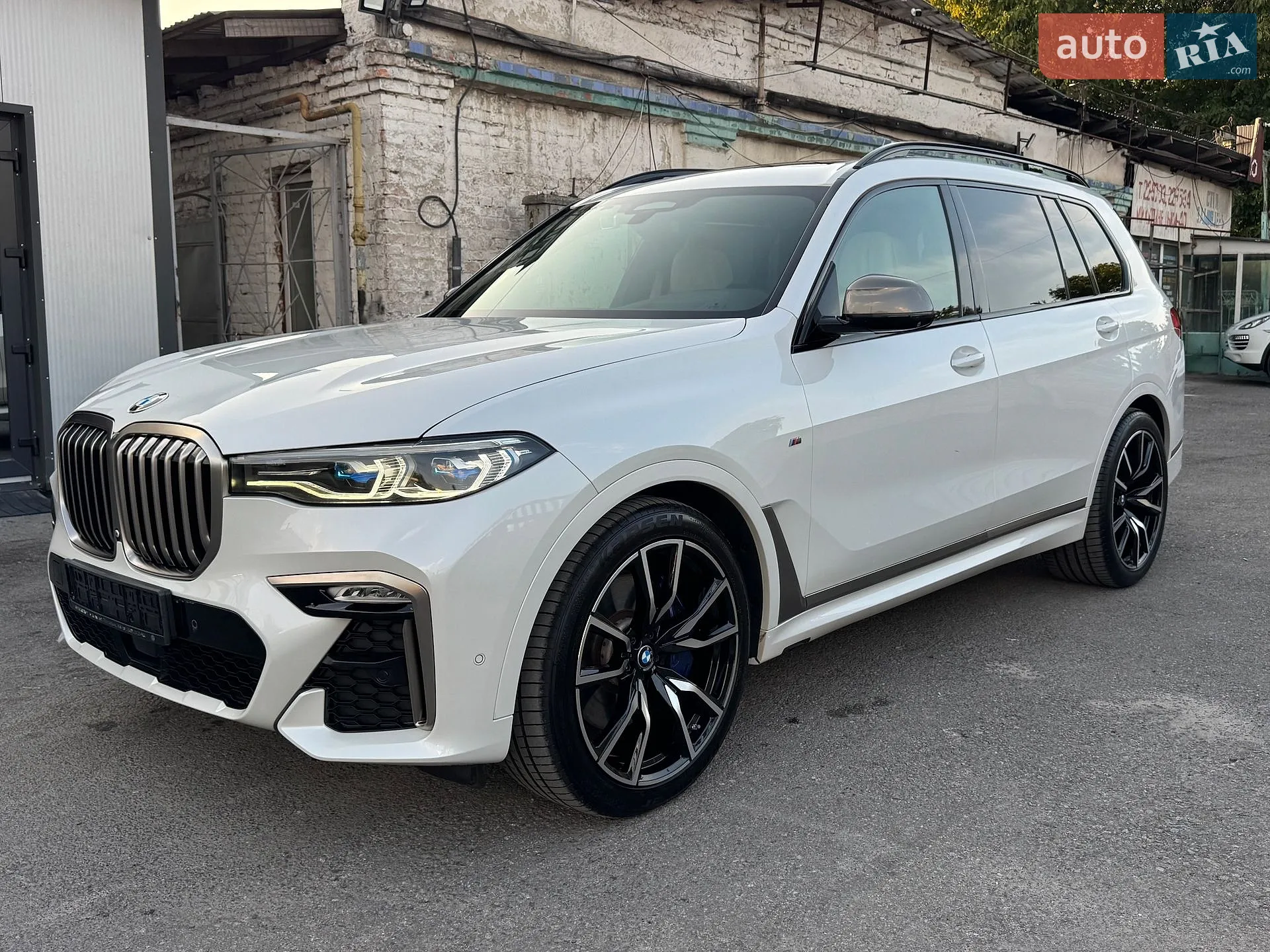 2019 BMW X7 - мініатюра 57