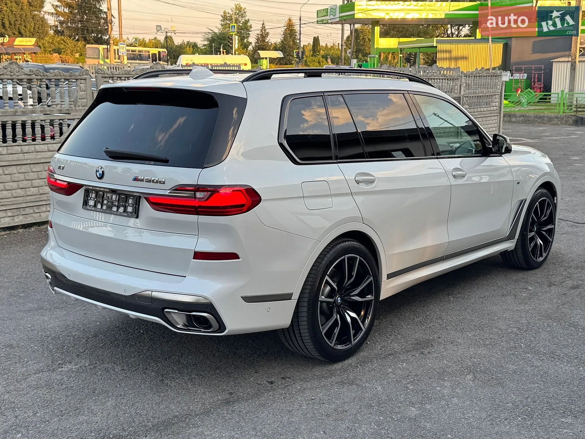 2019 BMW X7 - мініатюра 64