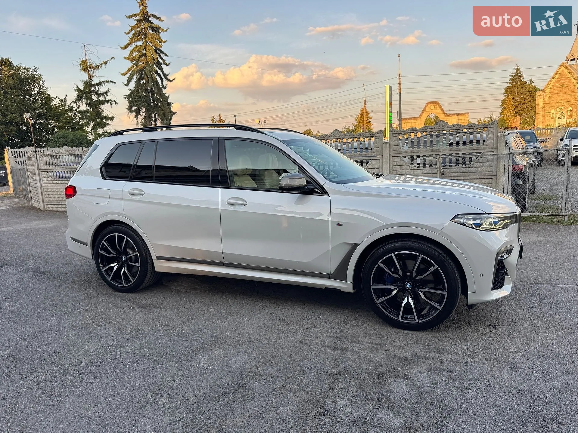 2019 BMW X7 - мініатюра 74