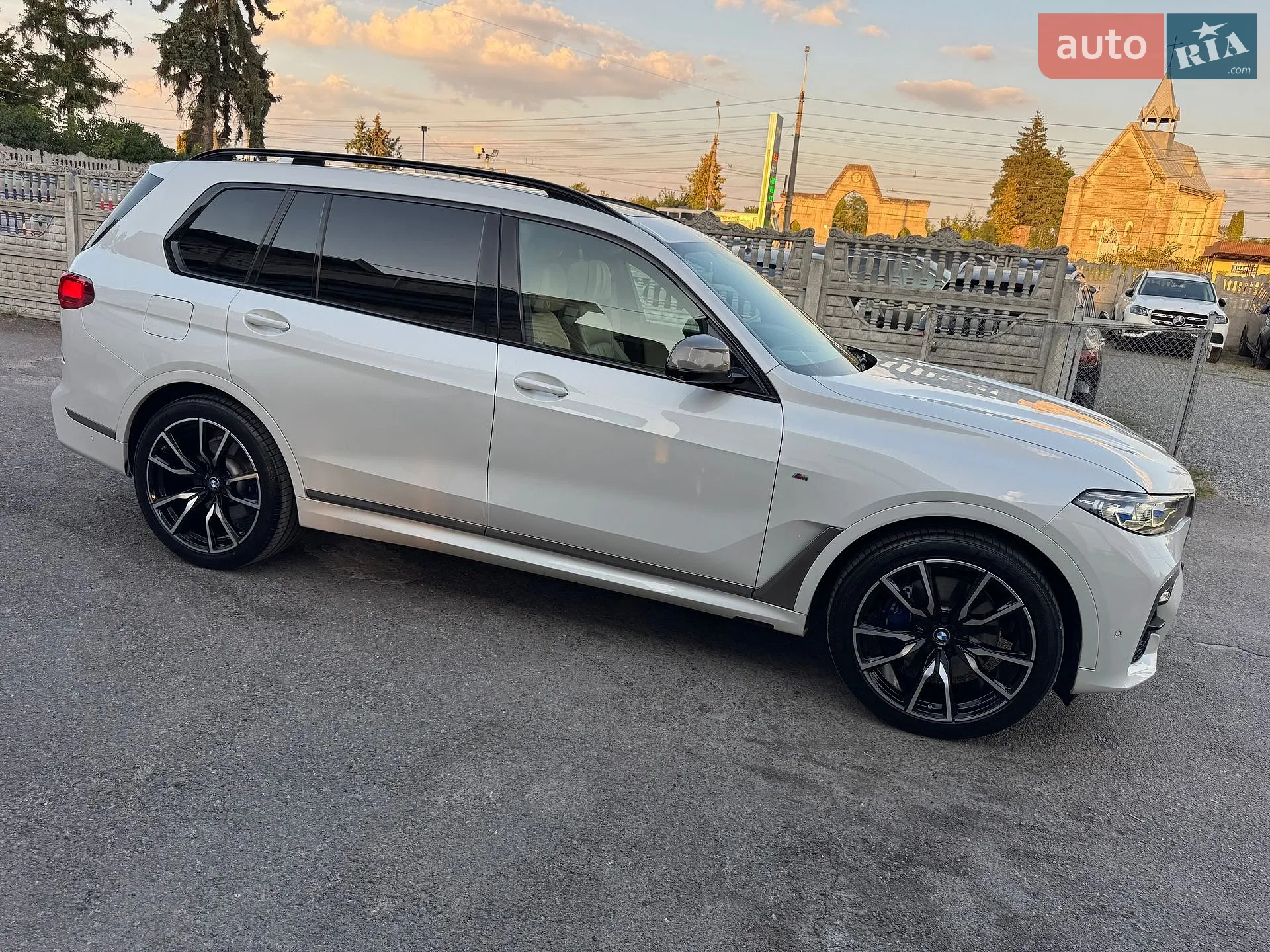 2019 BMW X7 - мініатюра 73