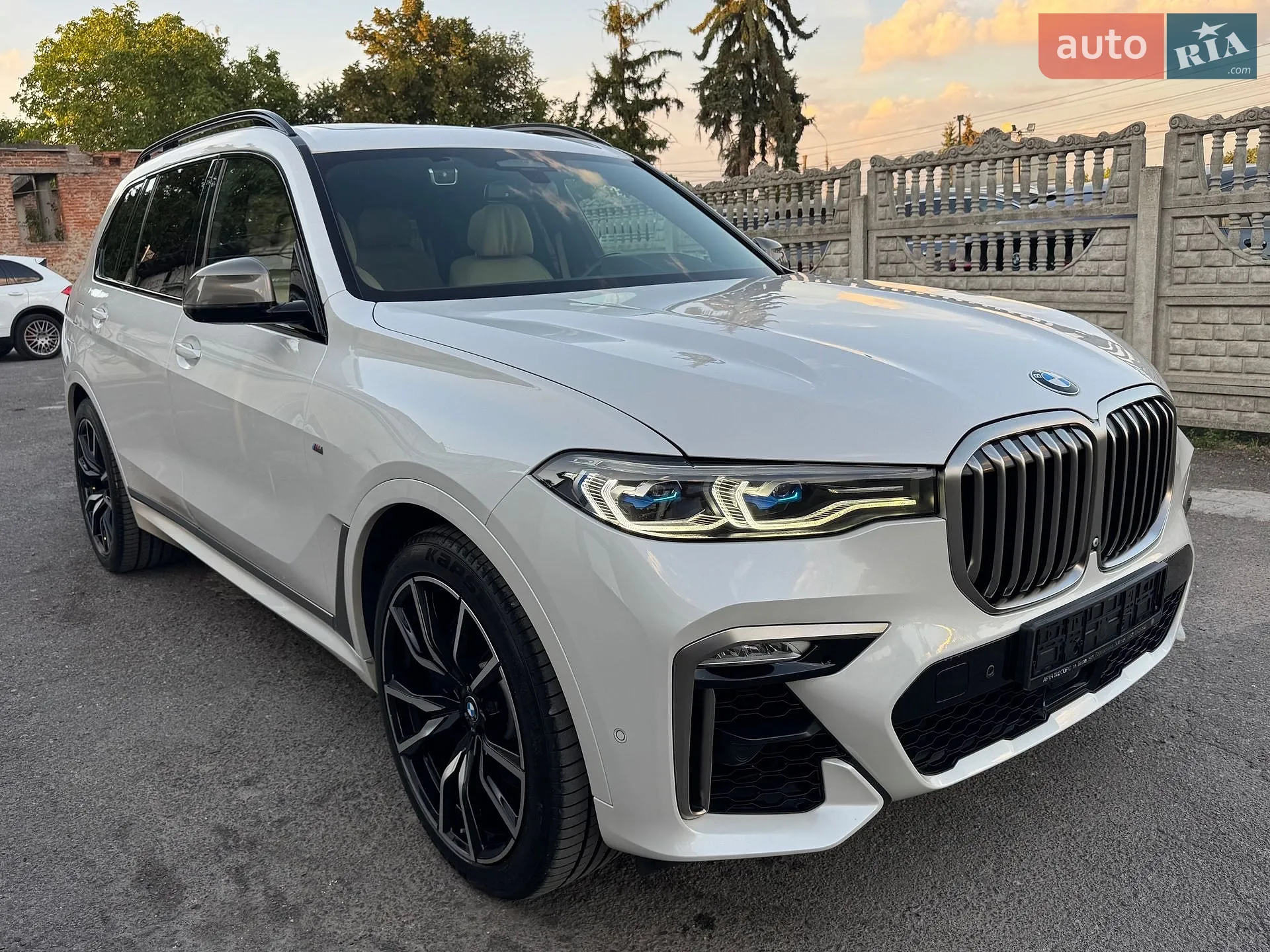 2019 BMW X7 - мініатюра 81