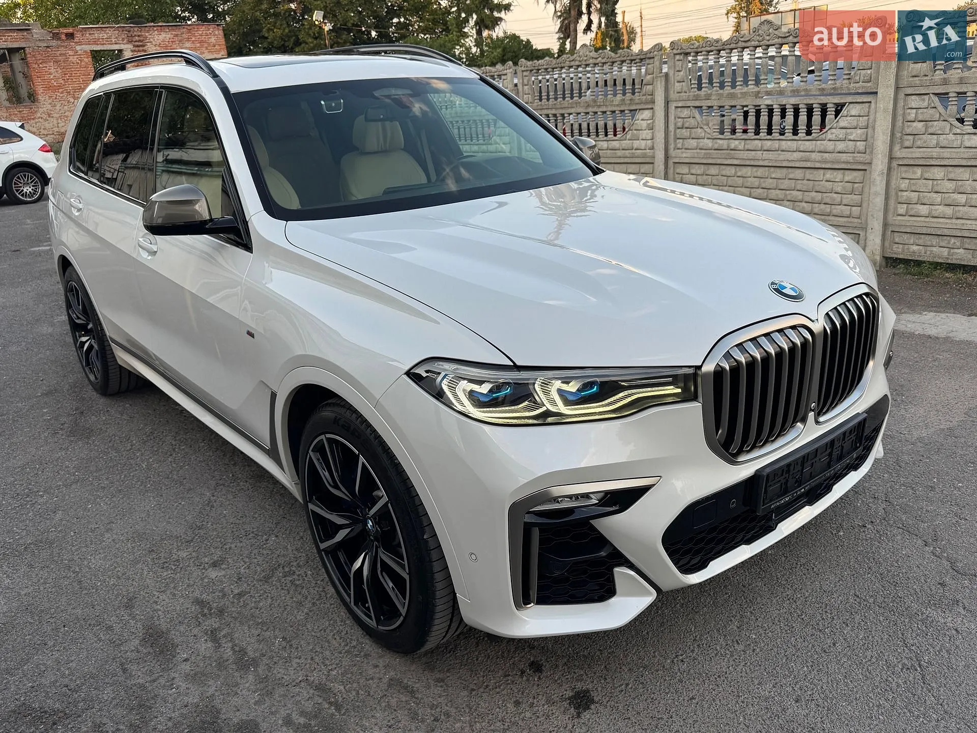 2019 BMW X7 - мініатюра 82