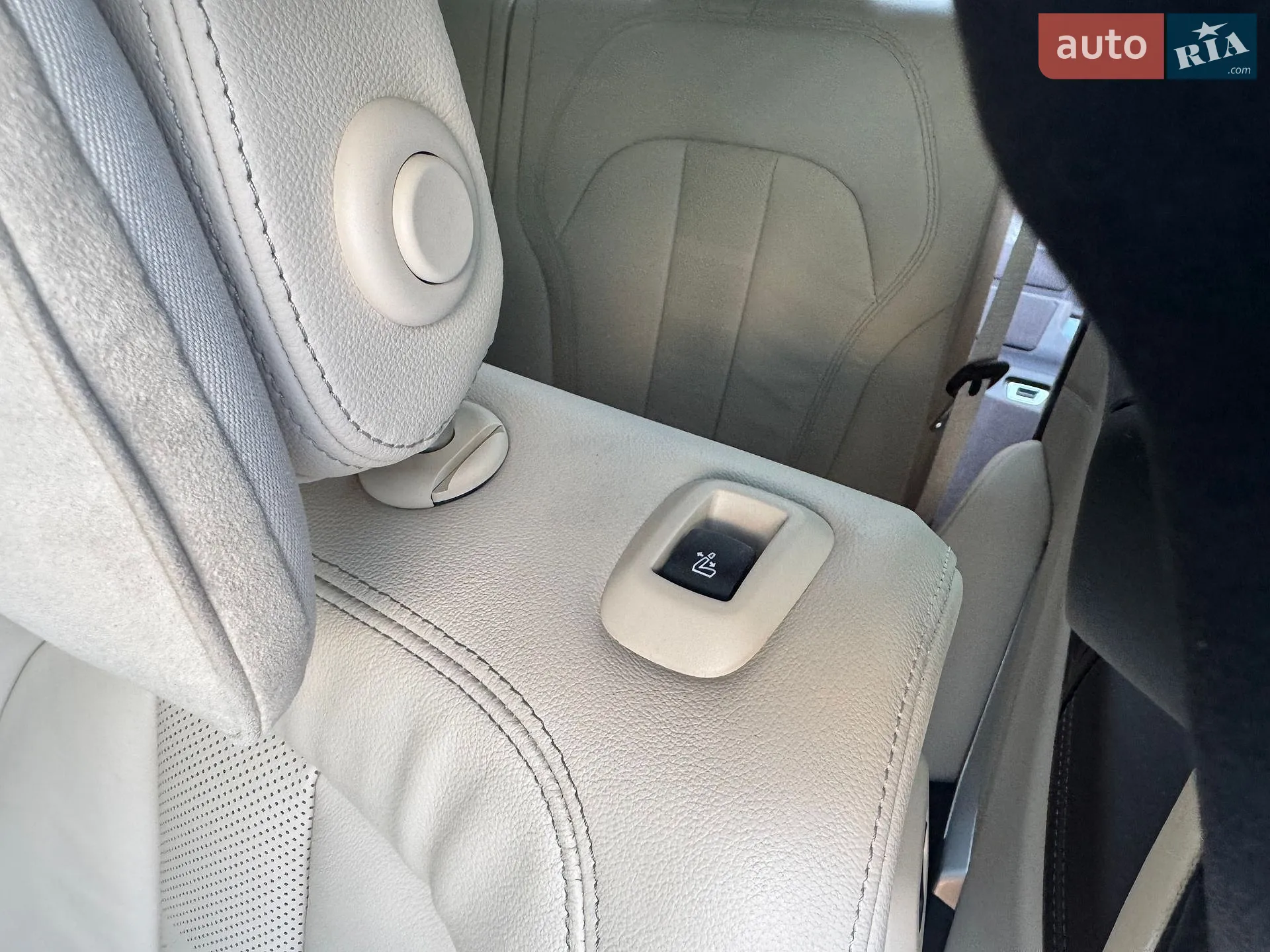 2019 BMW X7 - мініатюра 132