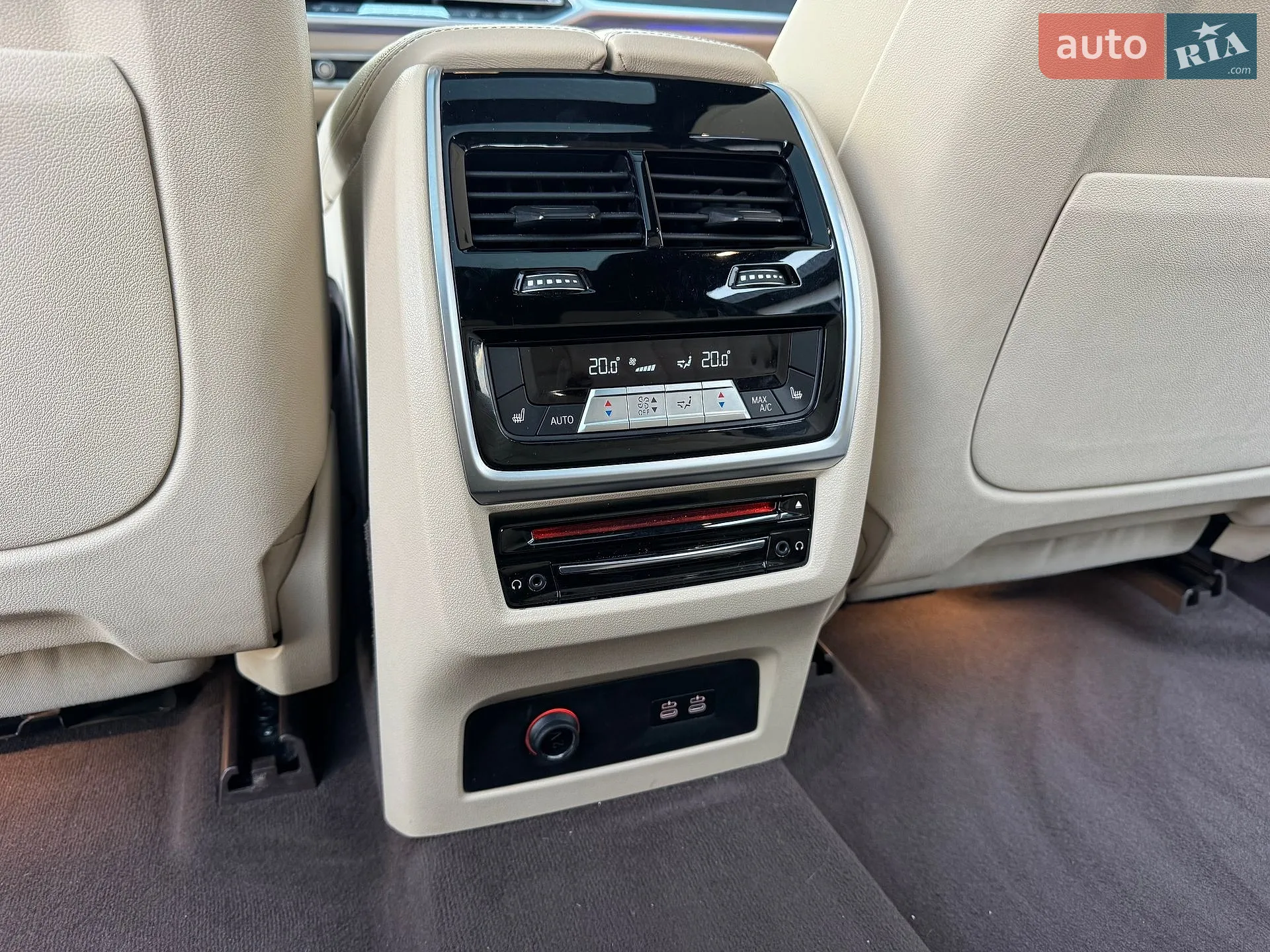 2019 BMW X7 - мініатюра 131