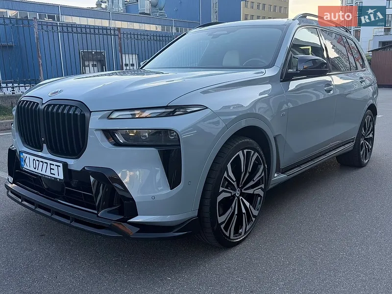 BMW X7