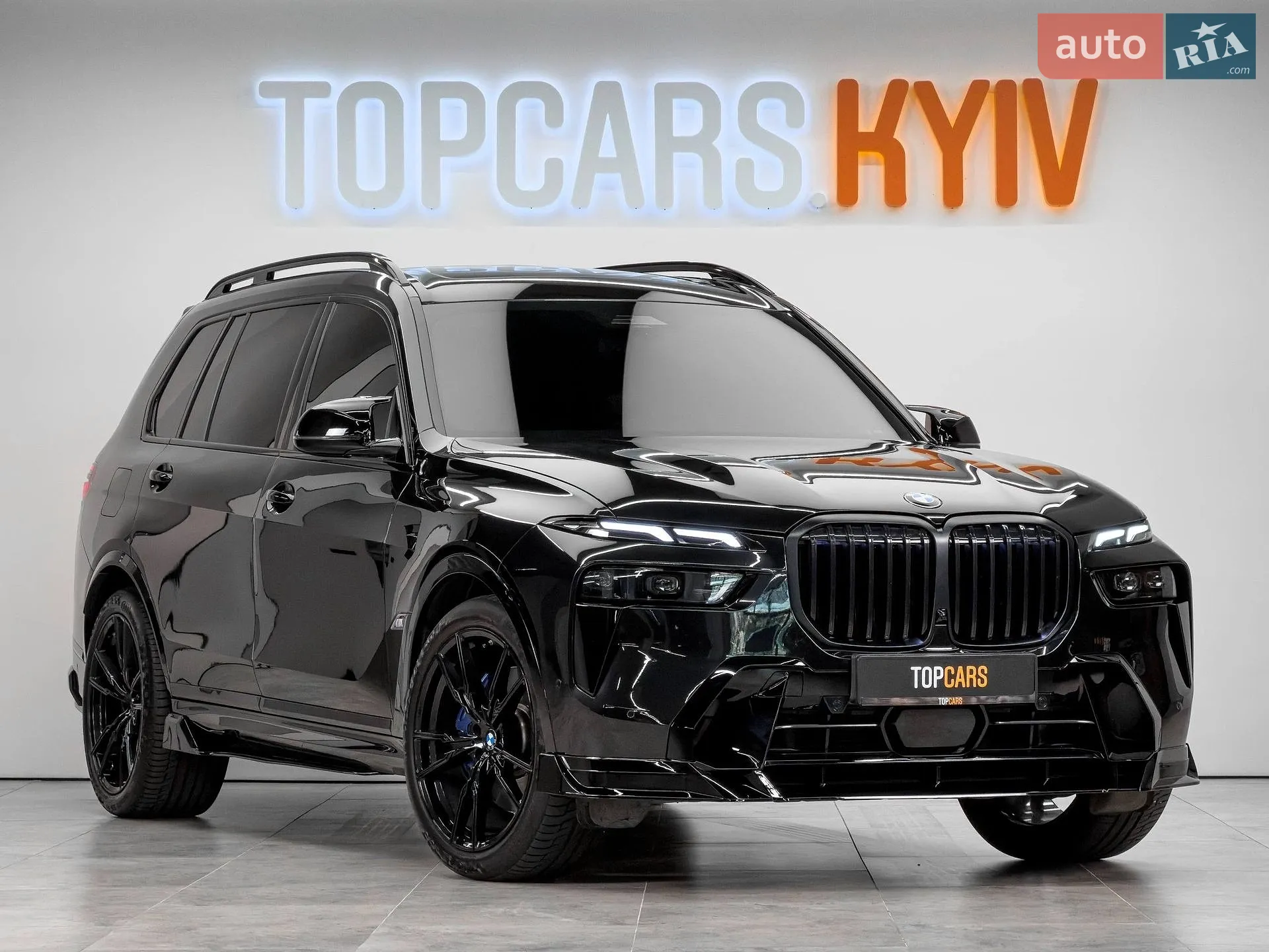 2023 BMW X7 - фото 1