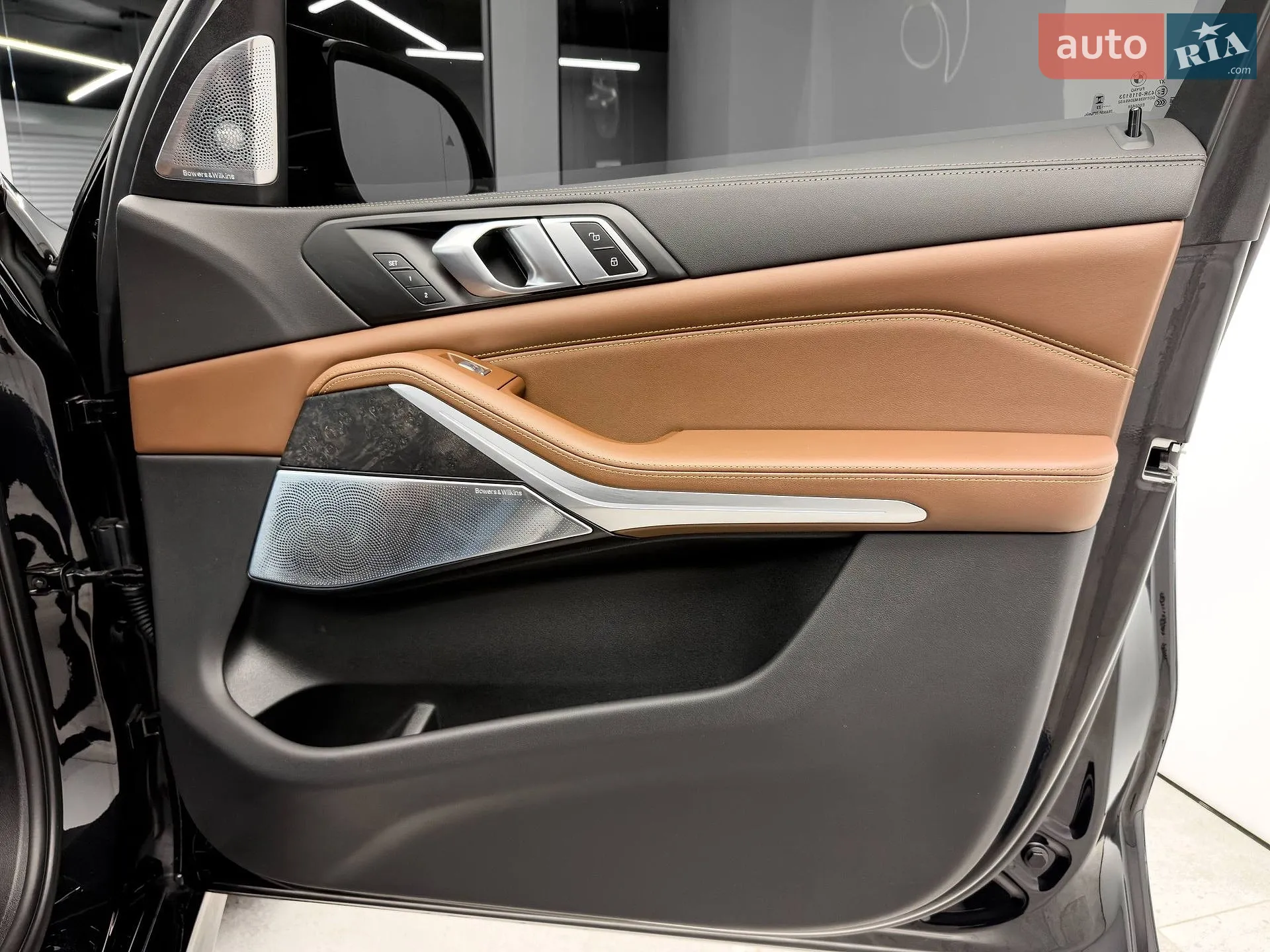 2023 BMW X7 - мініатюра 29