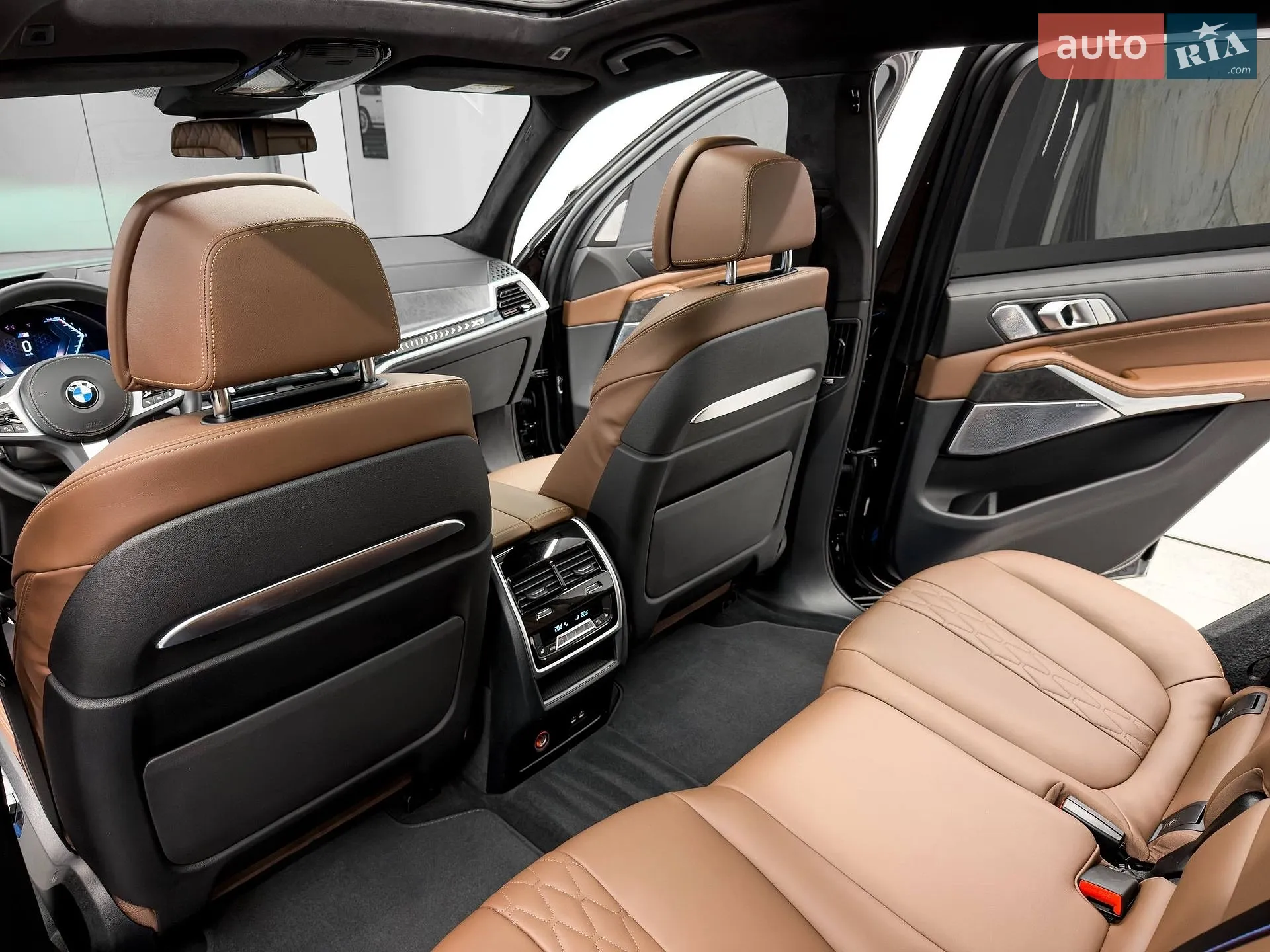 2023 BMW X7 - мініатюра 37