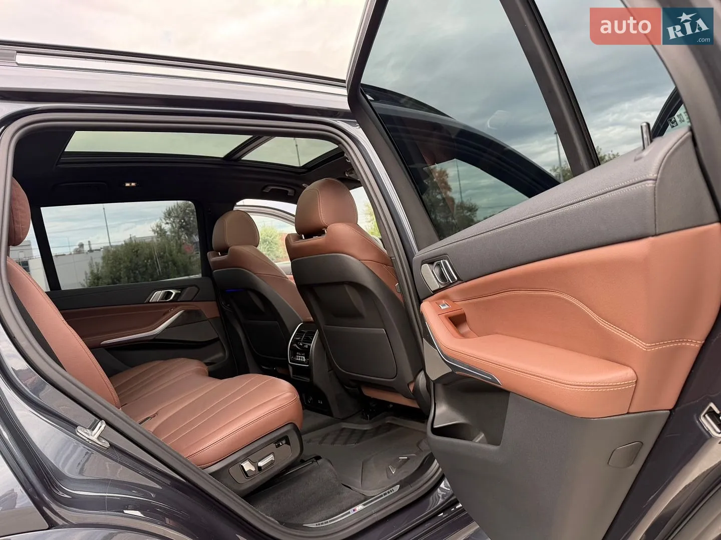 2022 BMW X7 - мініатюра 63