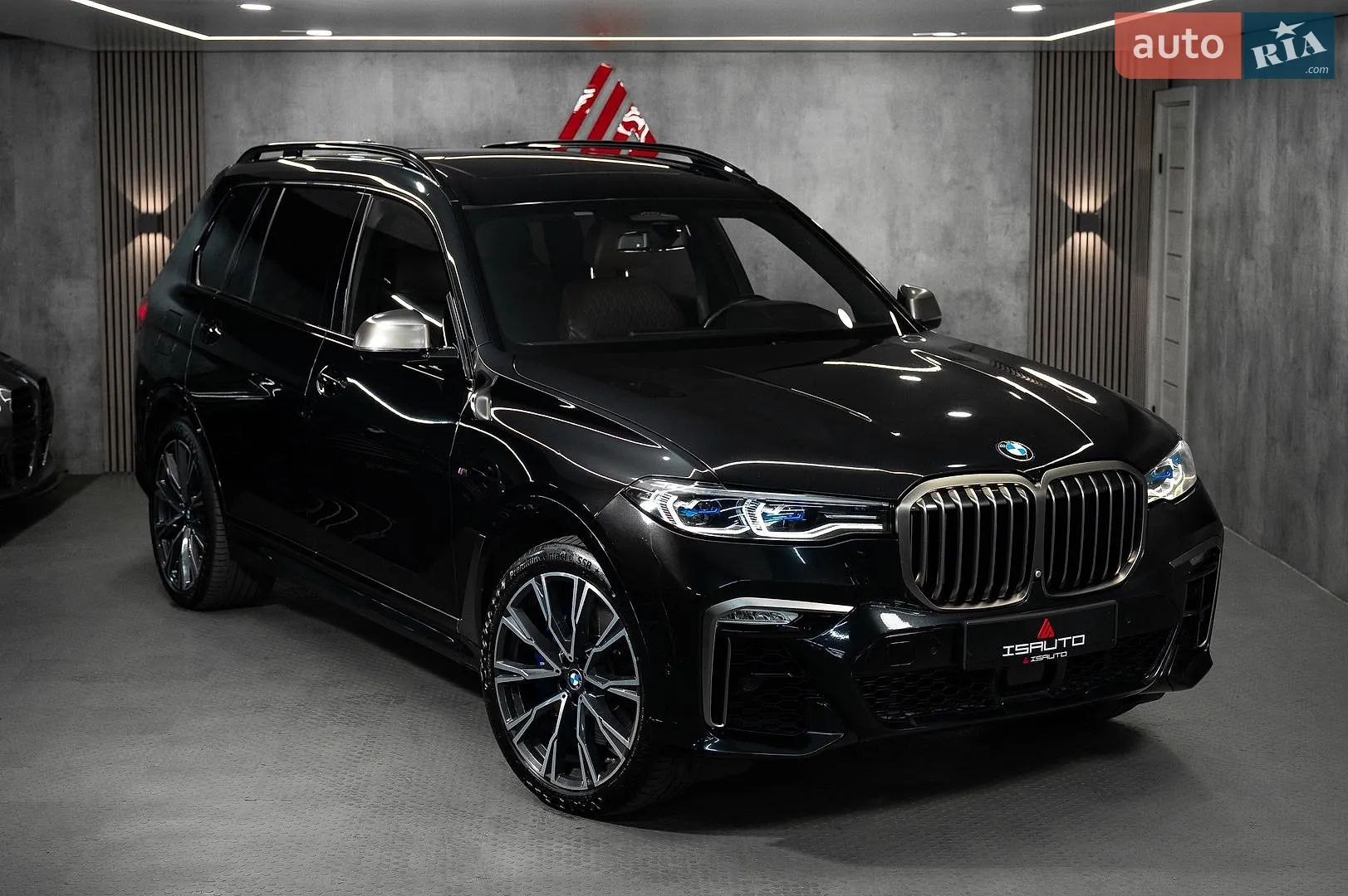 2020 BMW X7 - фото 1