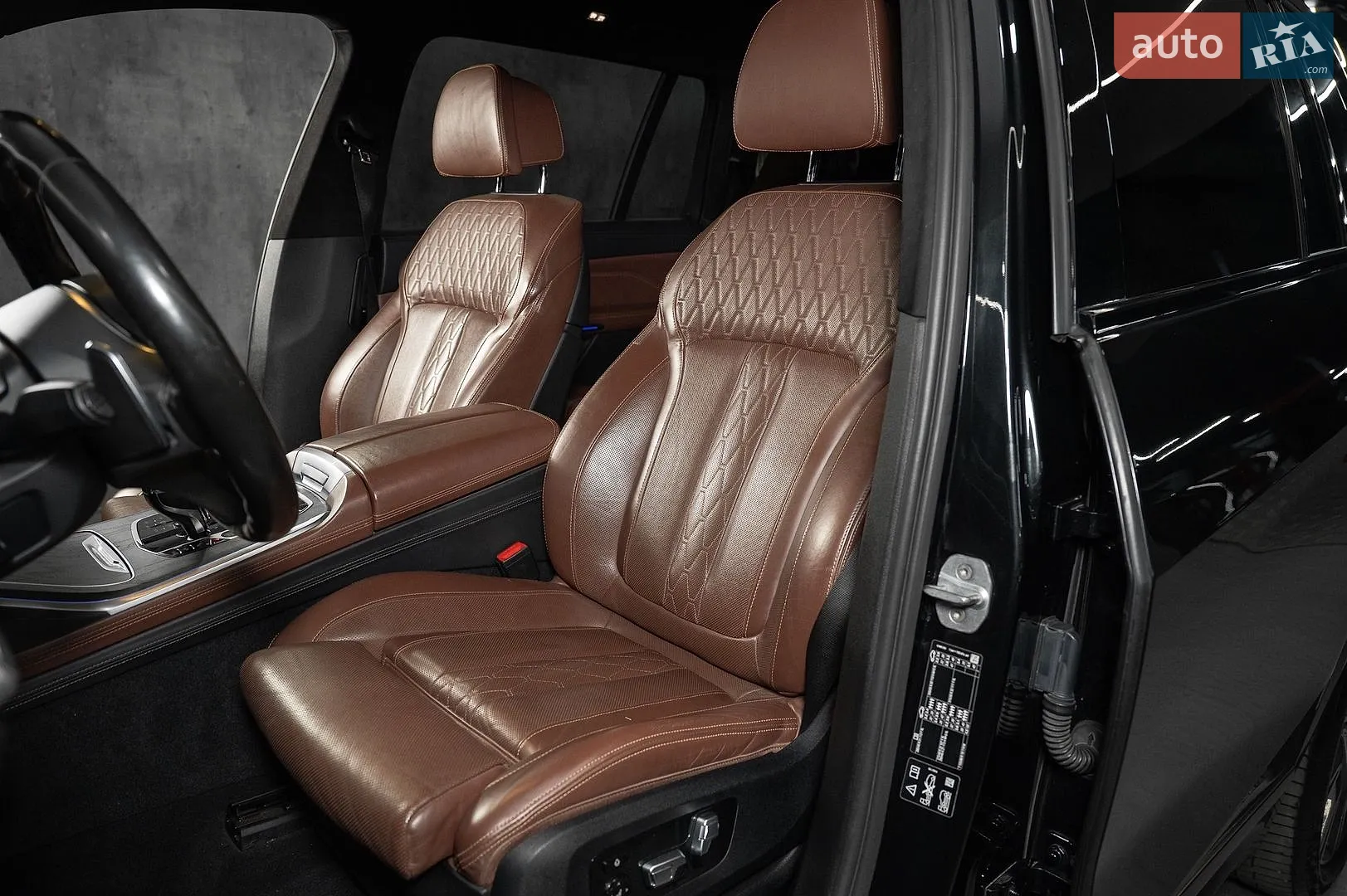 2020 BMW X7 - мініатюра 20