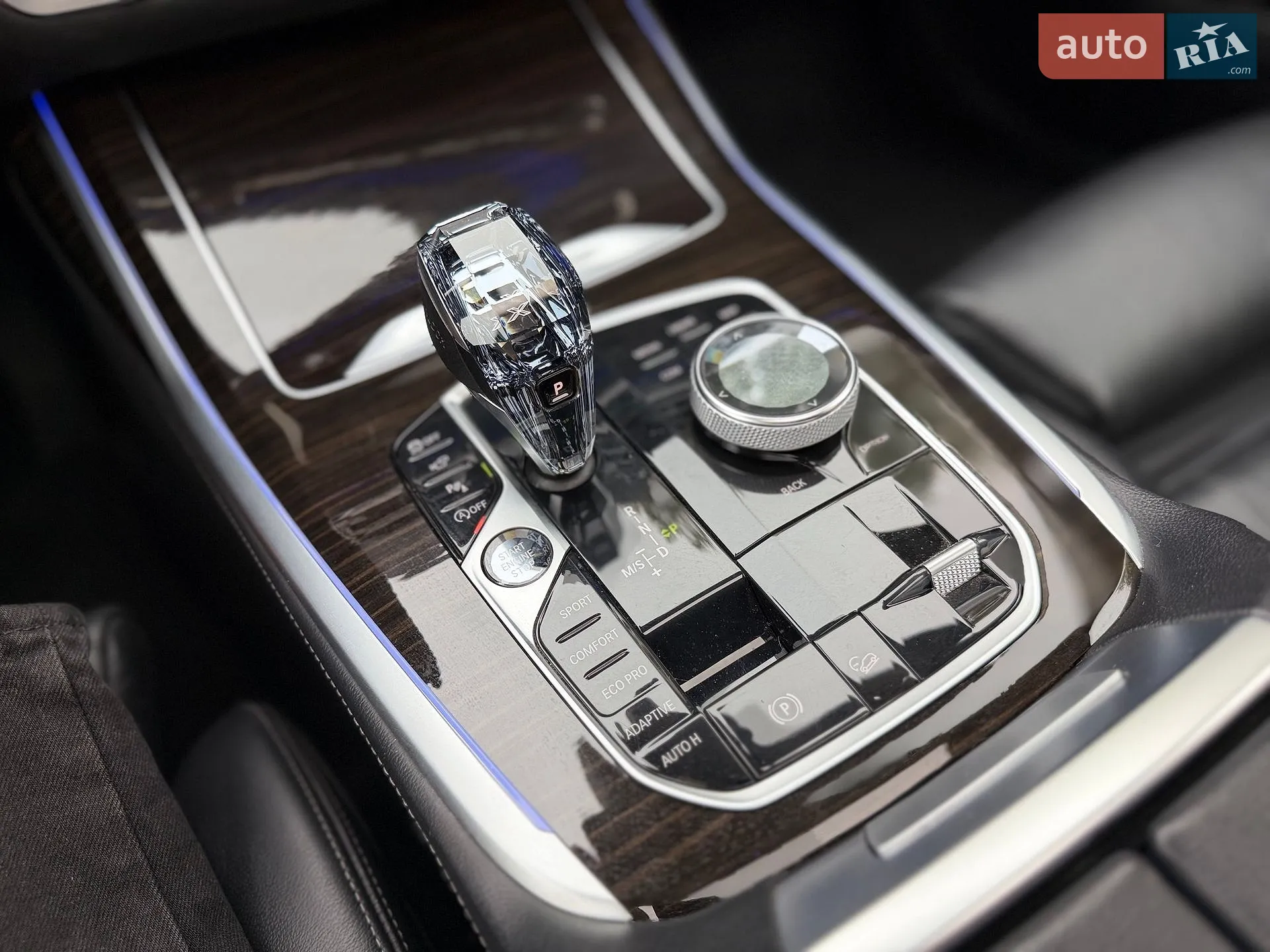 2020 BMW X7 - мініатюра 23