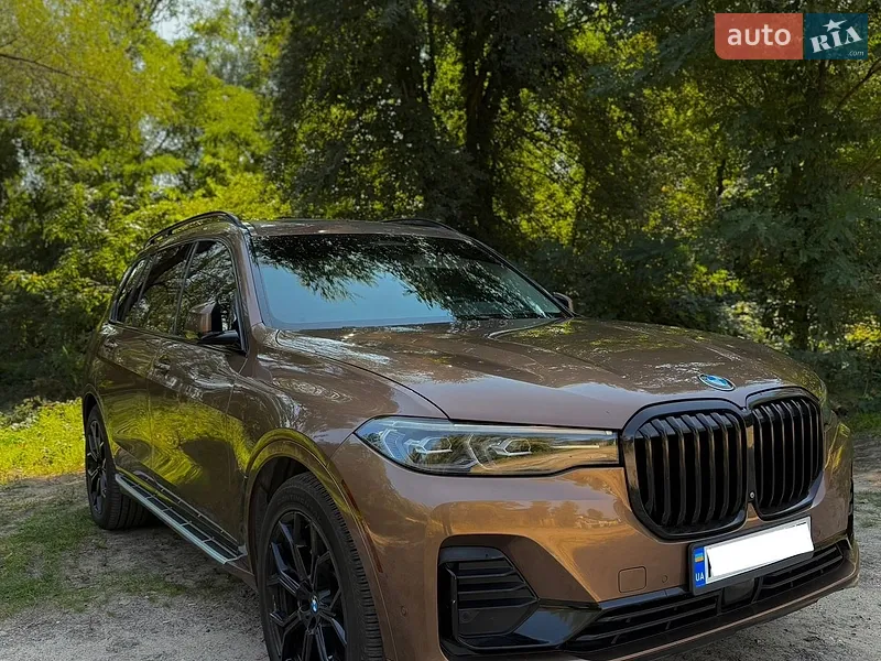 BMW X7