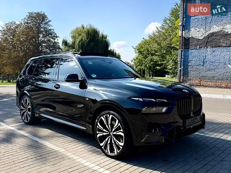 BMW X7