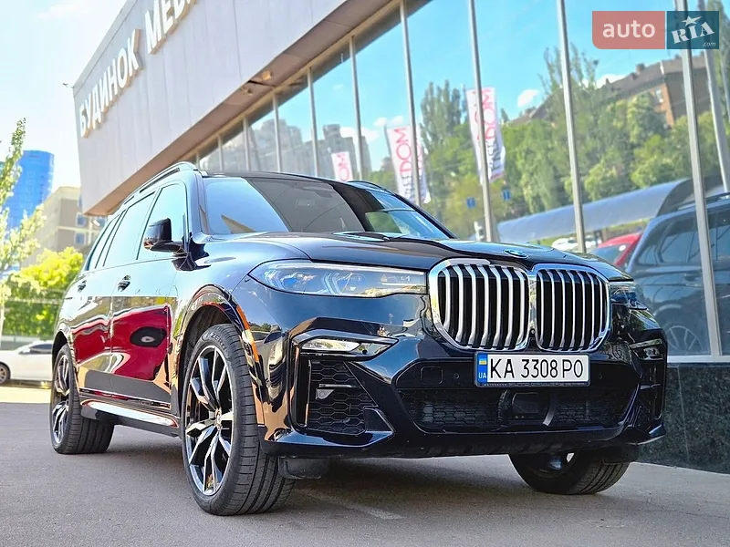 BMW X7