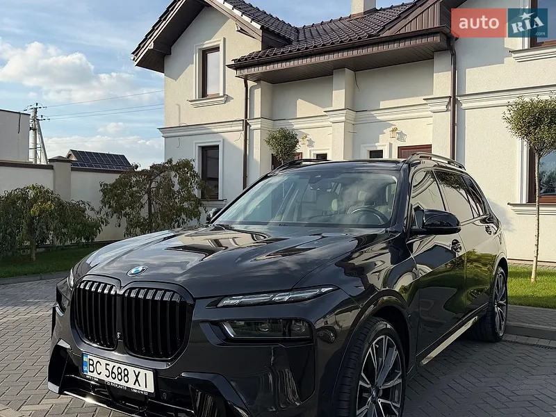 BMW X7