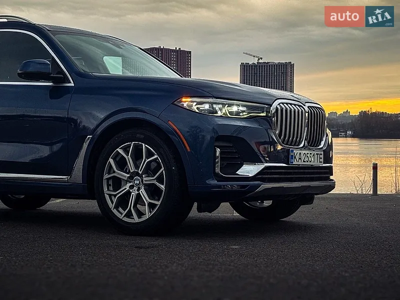 BMW X7