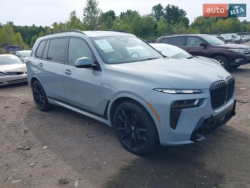 BMW X7