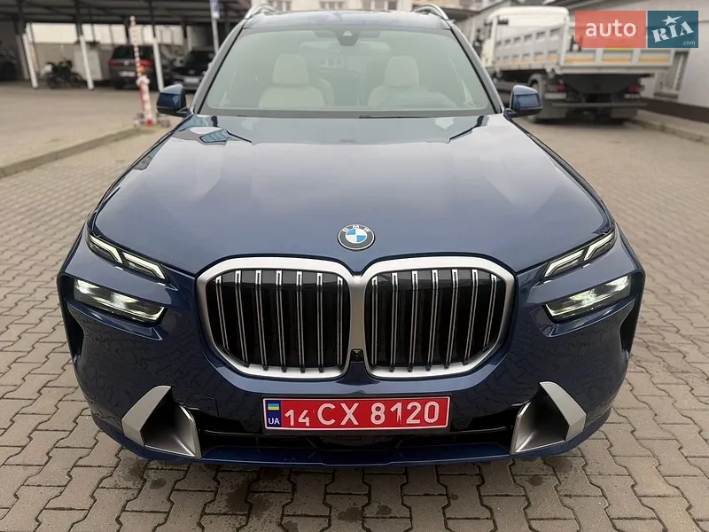 BMW X7