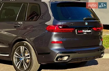 BMW X7 2020