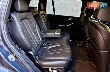 BMW X7 2020