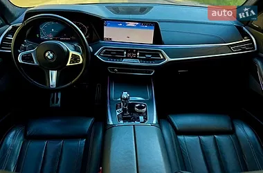 BMW X7 2020