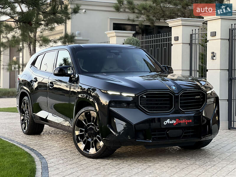 BMW XM 2023