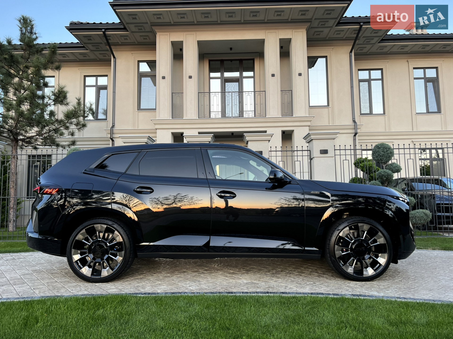 2023 BMW XM - мініатюра 25