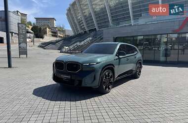 Позашляховик / Кросовер BMW XM 2023 в 