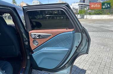 Позашляховик / Кросовер BMW XM 2023 в 