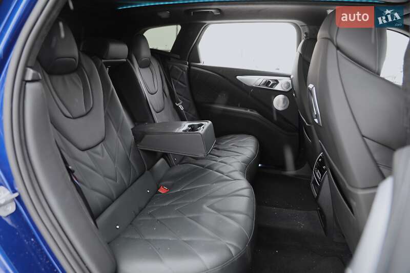 Внедорожник / Кроссовер BMW XM 2023 в Харькове