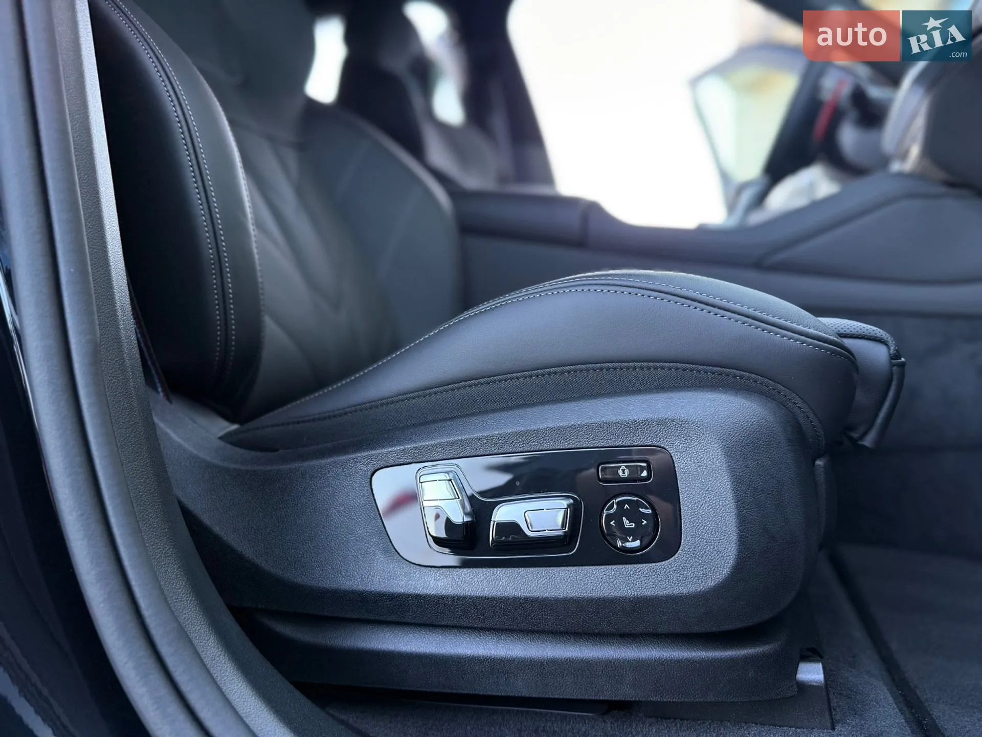 2025 BMW XM - мініатюра 99