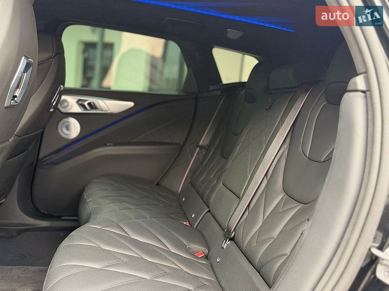 Внедорожник / Кроссовер BMW XM 2025 в Луцке